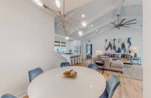 Clipper Cove House | Ideal Beachside Retreat with Private Pool & Chef's Kitchen