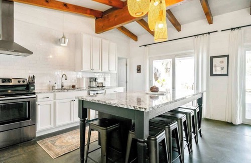Wonder Valley House | Secluded Retreat with Ocean Views and Private Pool
