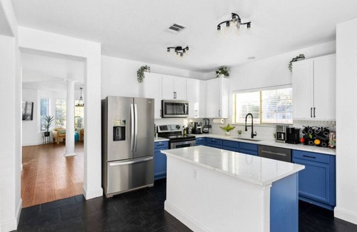 Morningside Meadows House | Unique House for Large Groups with Pool and Pet-Friendly Amenities