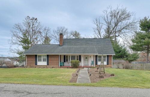 Christiansburg House | Family-Friendly Home with Deck, Grill & Hot Tub Near Virginia Tech
