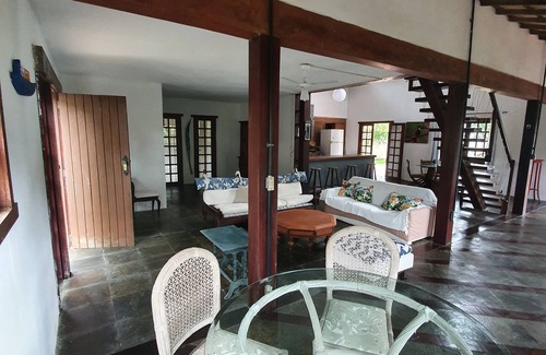 Alto de Buzios House | Beautiful House in Geribá with Pool Steps from the Beach