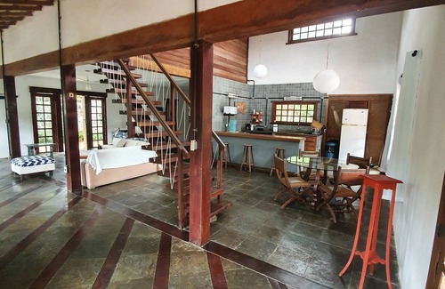 Alto de Buzios House | Beautiful House in Geribá with Pool Steps from the Beach