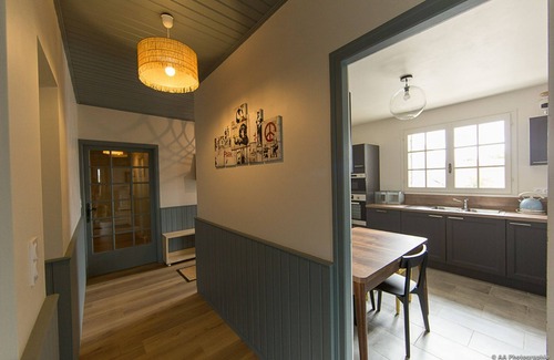 La Bree-les-Bains House | Renovated Retreat with Private Pool & Ocean View for 18