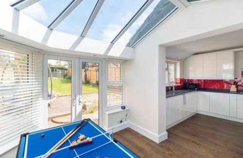 Gravesend Apartment | Large House & Garden Central Gravesend Kent