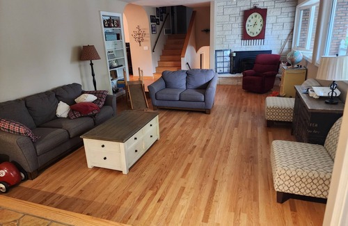 Pullman House | Family-Friendly Retreat in Pullman - Go Cougs! Rated 10/10