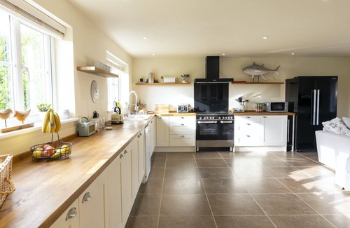Colkirk House | Charming Retreat in the Norfolk Countryside with Hot Tub