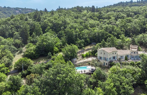 Sault House | Spacious House with Pool and Breathtaking Mont Ventoux Views