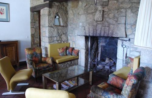 Vielsalm Villa | Serene Country House Retreat in Vielsalm with Fireplace