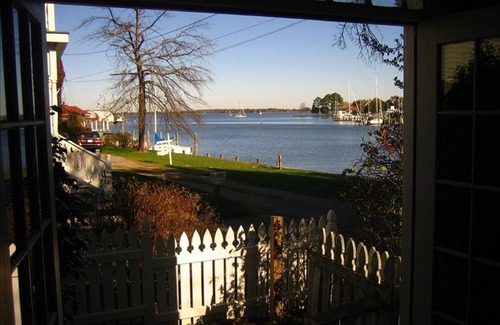 St. Michaels House | Historic Harbor House in St. Michaels - Walk to Everything!