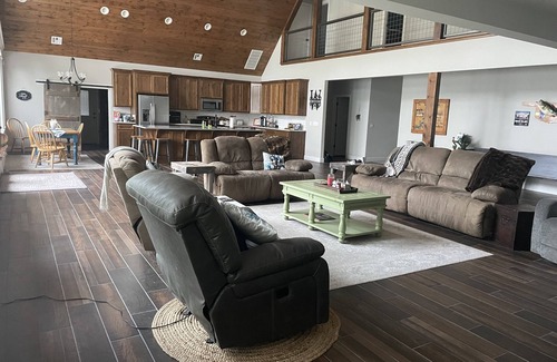 Afton House | Idyllic Lakefront Home at Grand Lake on Monkey Island