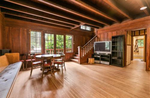 Ashford Other | Family-Friendly Lodge at Rainier - Steps from the Park
