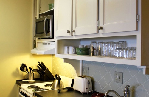Snowshoe Condo | Scenic Loft Condo with Pool, Steps to Slopes & Great Views