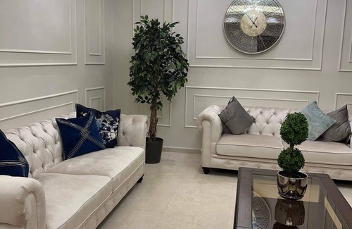 Suwailih Apartment | Prime Apartment in Central Amman - Rated 10/10 by Guests