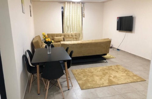 Dubai House | Modern Apartment in Dubai Silicon Oasis with Pool & Pets Welcome