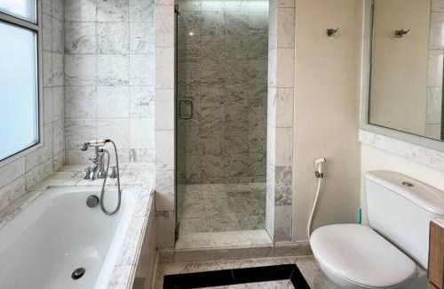 Menteng Apartment | Large & Luxury Menteng Executive Apt 3BR with Pool, Gym Wi-Fi by 2ndHome