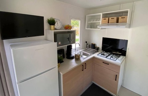 Pleinfeld Cabin | Large mobile home - Waldcamping Brombach