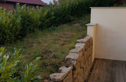 Waggershausen Apartment | Modern 106m² Apartment with Pool & Breakfast in Friedrichshafen