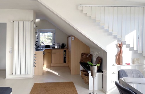Niederzwehren Apartment | Modern Comfort Apartment for 2 in a Quiet Location