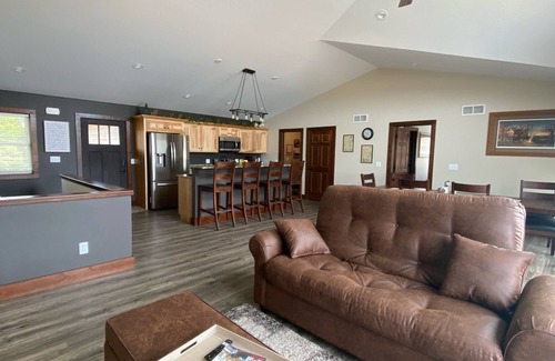 New Lisbon House | Pet-Friendly Beachfront Retreat Near Wisconsin Dells