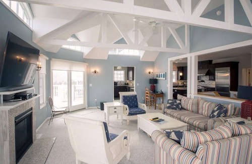 Loveladies House | Ocean Side Home with Spectacular Views and Family Amenities