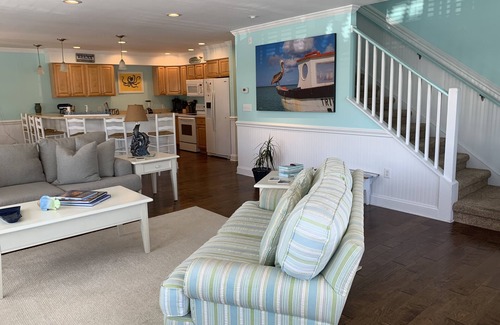 Fenwick Island House | Oceanblock Retreat: Steps to Beach, Shops & Dining Awaits