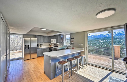 Salida House | Elegant Salida Retreat: Hot Tub, Fire Pit & Scenic Views