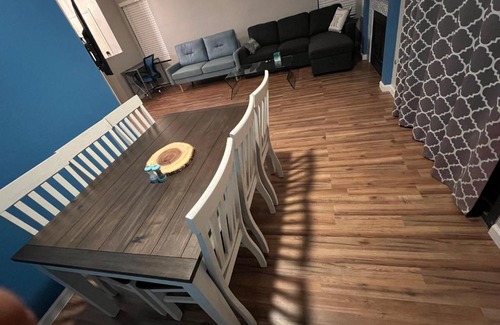 Paradise House | Relaxing Oceanfront Retreat with Pool & Family Amenities