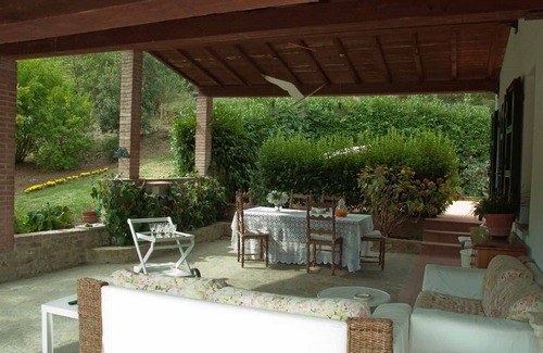 Pieve al Bagnoro House | Private Pool Oasis with Beautiful Garden & Free Wifi
