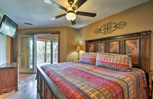 Ruidoso House | Captivating Ruidoso Home with Hot Tub & Scenic Views