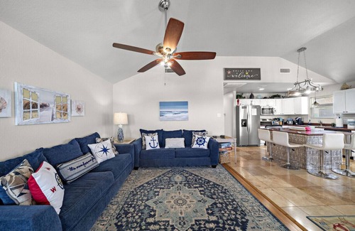 Galveston House | Large Sea Isle Home - Short Walk to the Beach