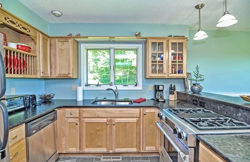 Bethlehem House | Secluded Home with Mountain Views & Pet-Friendly Amenities