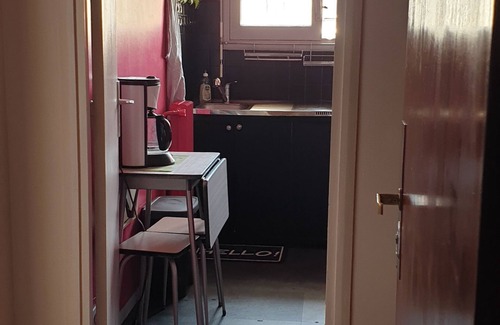 Biarritz Apartment | Cozy Studio 350m to Beach with Ocean View & Pet-Friendly