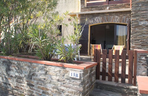 Collioure Apartment | Spacious Studio with Terrace, Pool & Ocean View Awaits