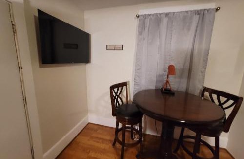 Surfside Historic District Apartment | Pet-Friendly Daytona Beach Apartment Steps from the Ocean