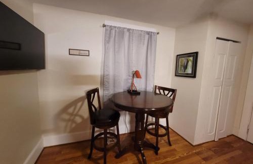 Surfside Historic District Apartment | Pet-Friendly Daytona Beach Apartment Steps from the Ocean