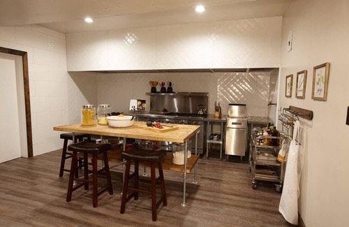 Mi-Wuk Village Ski Chalet | Inviting Summer Retreat Chalet Near Pinecrest Lake