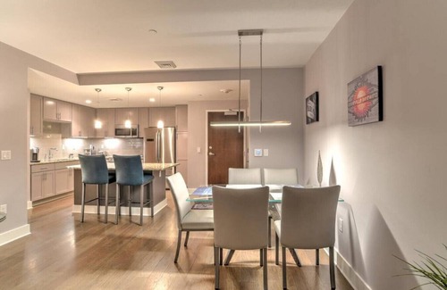 Downtown Asheville Condo | Exquisite Condo Unit #503 with Kitchen & Child-Friendly Amenities