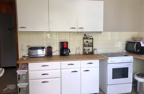 Barcelonnette Ski Chalet | Delightful Garden-Level T2 in Barcelonnette with Pool