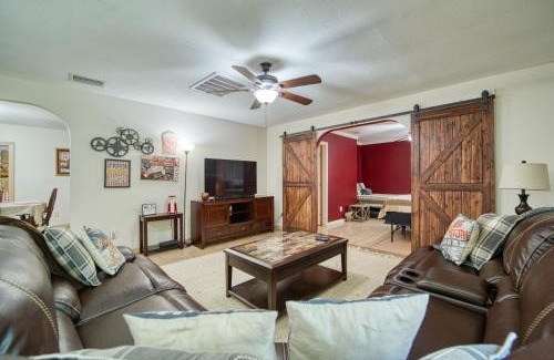 Bearss Plaza House | Spacious Tampa Home for Families Near Busch Gardens