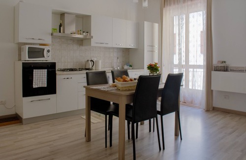 Desenzano del Garda Apartment | Stylish Three-Room Apartment with Ocean and Lake Views
