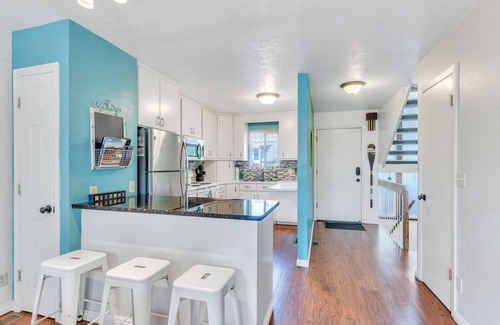 Pleasant View House | Ideal 3Bd/3Ba Townhouse Near BYU Stadium - Rated 10/10