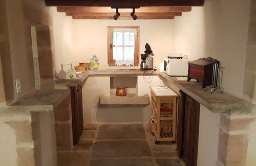 Sonac House | Welcoming Traditional Quercy House with Spa and Breakfast