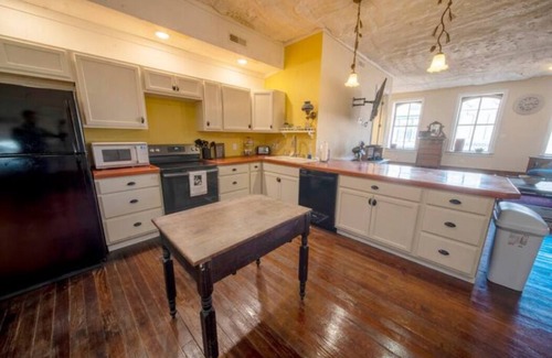 Fulton Apartment | Unique 2-Bedroom Game-Themed Loft with Family Amenities
