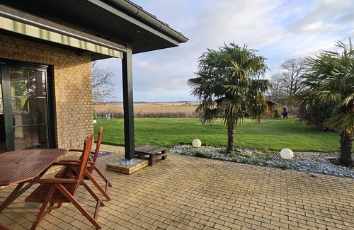 Waase House | Large vacation home in a fantastic location with lake view. Relaxation guaranteed.