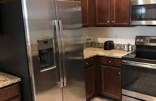 Gran Paradiso Condo | Spacious Venice Townhome with Pool, Near Beautiful Beaches