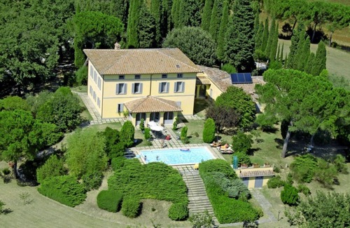Po' Bandino Villa | Villa Del Falco: Pet-Friendly Retreat with Private Pool