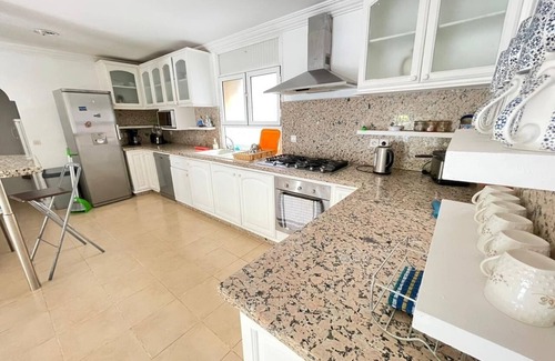 Tamrhakht House | Spacious Duplex with Ocean Views and Private Pool