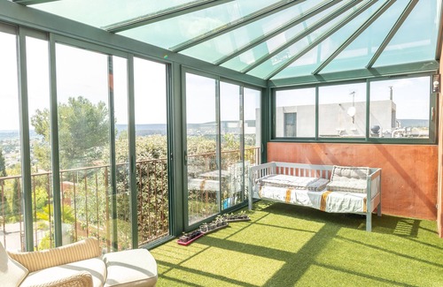 Saint-Gely-du-Fesc House | Inviting Villa with Breathtaking Views in St Gély du Fesc