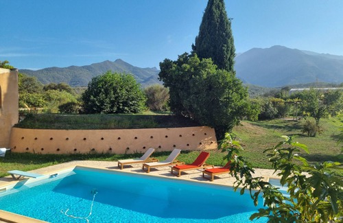 Marquixanes Villa | Large villa in the heart of nature between sea and mountains at the foot of the Canigou mountains