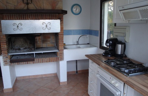 L'Ametlla de Mar Villa | Spacious Villa with Pool, Steps from the Beach
